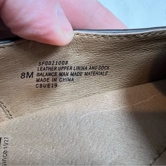 Sofft all leather inside and out taupe gray tan flats loafers size 8 - Picture 7 of 7